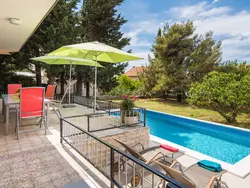 Bild zur gratis inserierten Ferienwohnung Villa Amalia auf der Insel Murter.