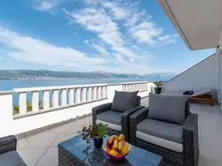 Bild zur gratis inserierten Ferienwohnung Geräumige Ferienwohnung mit Meerblick.