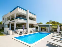 Bild zur gratis inserierten Ferienwohnung Villa Histra.