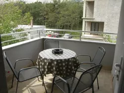 Bild zur gratis inserierten Ferienwohnung Appartement in Baška mit Eigenem Balkon.