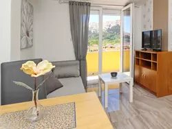 Bild zur gratis inserierten Ferienwohnung in Baška mit Eigenem Balkon.