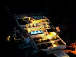 Bild zur gratis inserierten Ferienwohnung Luxury Villa Dobri Dida.