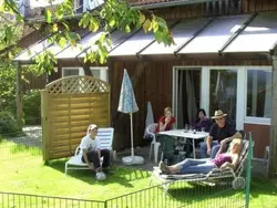 Bild zur gratis inserierten Ferienwohnung in Zandt mit Grill, Garten und Terrasse.