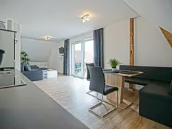 Bild zur gratis inserierten Ferienwohnung Landgut mit Garten, Grill und Terrasse.