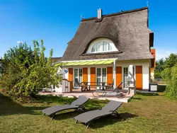 Bild zur gratis inserierten Ferienwohnung Strandnahes Reethaus Elefant mit Außenwhirlpool.