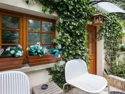 Bild zur gratis inserierten Ferienwohnung Versailles in Ruhe.