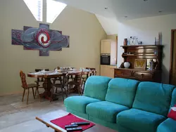 Bild zur gratis inserierten Ferienwohnung mit Gemeinschaftsgarten und Grill.