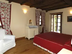 Bild zur gratis inserierten Ferienwohnung mit Gemeinschaftspool.