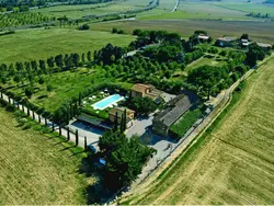 Bild zur gratis inserierten Ferienwohnung Appartement in Castiglione Del Lago mit Grill, Terrasse und gemeinsamem Pool.