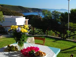 Bild zur gratis inserierten Ferienwohnung Haus in Torre Dei Corsari mit Privatparkplatz.