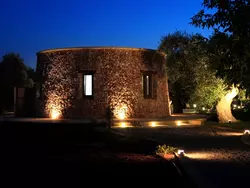 Bild zur gratis inserierten Ferienwohnung FURNEEDHRI: Trullo 'Walnuss'.