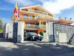 Bild zur gratis inserierten Ferienwohnung Appartement in Trecastagni mit Terrasse.