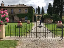 Bild zur gratis inserierten Ferienwohnung Wunderschöne Wohnung in Chiusi mit Gemeinschaftspool mit Panoramablick.