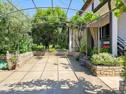 Bild zur gratis inserierten Ferienwohnung Strandnahes Ferienappartement Pjerina.