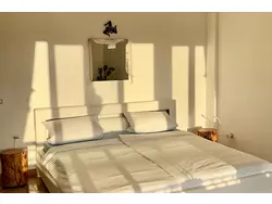 Bild zur gratis inserierten Ferienwohnung Natur Oasa Am Etna für Vogel und Pflanzenliebhaber.