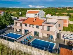 Bild zur gratis inserierten Ferienwohnung Villa Christine.