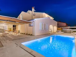 Bild zur gratis inserierten Ferienwohnung Villa Ostone.