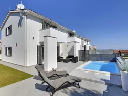 Bild zur gratis inserierten Ferienwohnung Villa Residence Oli B.