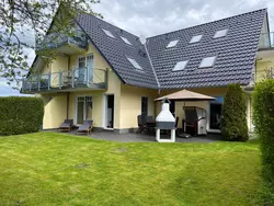 Ferienwohnung traumhaft ruhige Ferienwohnung mit großem süd-west Garten in Strandnähe in Nienhagen - 4 Personen, Hund erlaubt