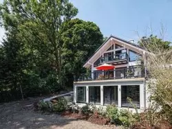 Bild zur gratis inserierten Ferienwohnung in Holzhausen mit Terrasse.