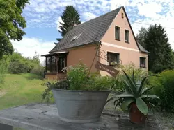 Ferienhaus in Bad Brambach mit Großer Terrasse in Bad Brambach - 6 Personen, Hund erlaubt
