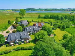 Bild zur gratis inserierten Ferienwohnung Moderne 3-Zimmer Maisonettewohnung in der Natur.