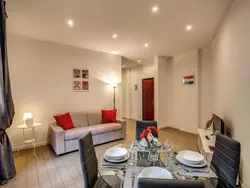 Bild zur gratis inserierten Ferienwohnung Wohnung Ardesia Terrasse in Rom-San Giovanni.