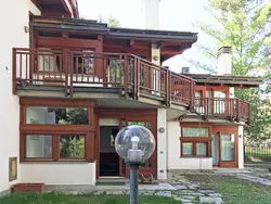 Ferienwohnung Lo Scoiattolo' Wohnung mit privatem Garten in Bardonecchia - 4 Personen, Hund nicht erlaubt