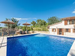 Bild zur gratis inserierten Ferienwohnung Das Beste von Alcudia, privater Pool, BBQ, einladender Garten.