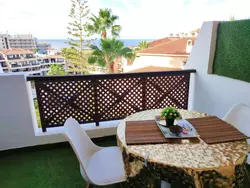 Bild zur gratis inserierten Ferienwohnung Studio mit beheiztem Pool.