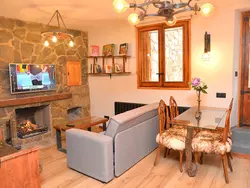 Bild zur gratis inserierten Ferienwohnung Angepasste rustikale Wohnung für 4 Personen Pobla de Lillet.