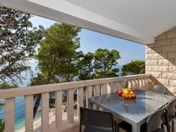 Bild zur gratis inserierten Ferienwohnung Pine Canopy Ein-Schlafzimmer-Duplex-Wohnung A5.