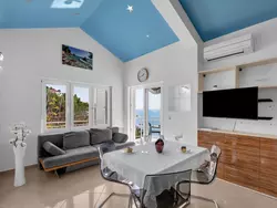 Bild zur gratis inserierten Ferienwohnung Pine Canopy Studio Apartment mit Meerblick A11.