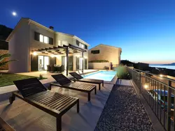 Bild zur gratis inserierten Ferienwohnung Mediterrane Villa, Pool, Panoramablick aufs Meer.