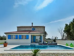 Bild zur gratis inserierten Ferienwohnung Ferienvilla "Jolie Privlaka".