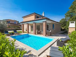 Bild zur gratis inserierten Ferienwohnung Romantische Villa mit Pool, umgeben von Natur.