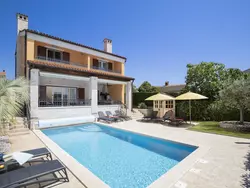 Ferienhaus in Pomer mit privatem beheizten Pool und Meerblick in Općina Medulin - 8 Personen, Hund nicht erlaubt