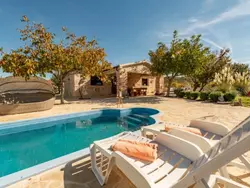 Bild zur gratis inserierten Ferienwohnung Villa Callista with Pool.