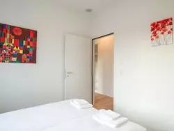 Ferienwohnung ZH Red 4 - Letzigrund HITrental Apartment in Zürich - 4 Personen, Hund erlaubt