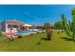 Ferienhaus Ferienhaus-2330438 in Grad Drniš - 8 Personen, Hund erlaubt