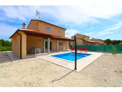 Ferienhaus Ferienhaus-3474663 in Stadt Pola - 8 Personen, Hund erlaubt