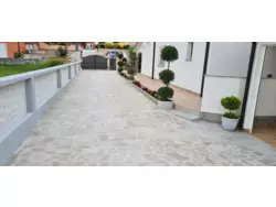 Ferienwohnung Ferienwohnung-805295 in Grad Buje - 4 Personen, Hund nicht erlaubt